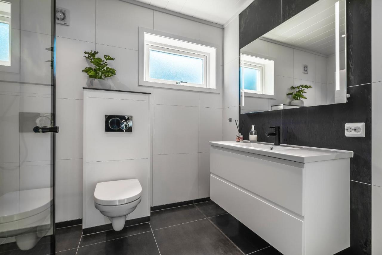 Seafront New Cabin In Lofoten 발스타드 외부 사진
